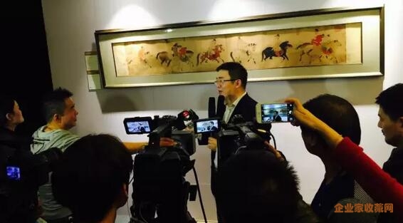 北京保利拍卖董事赵旭在接受媒体采访