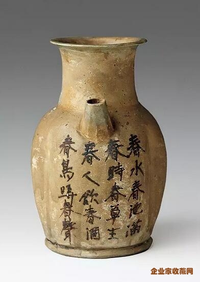 长沙窑“春水春满池”青釉褐彩诗文执壶