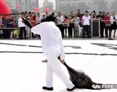 警惕！有一种江湖骗子叫做“书画大师”