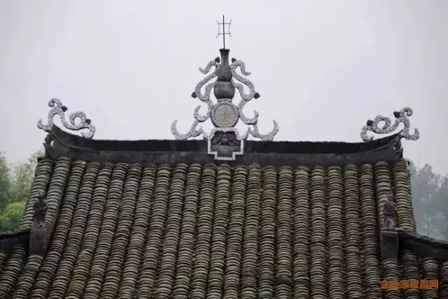 比马云王健林更壕，这才是真正的大户人家！