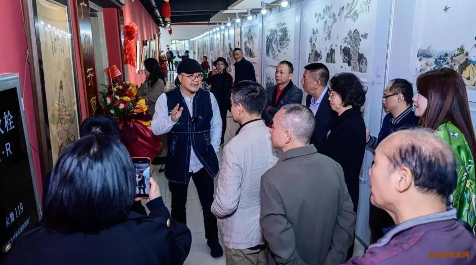 笔墨绘新春商艺融湾区  2026黄埔区迎新年书画作品展圆满落幕